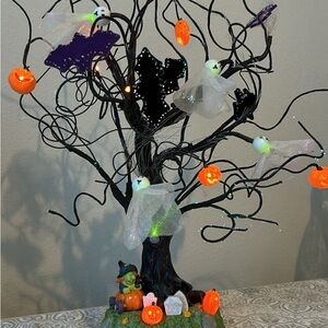 Halloween tree